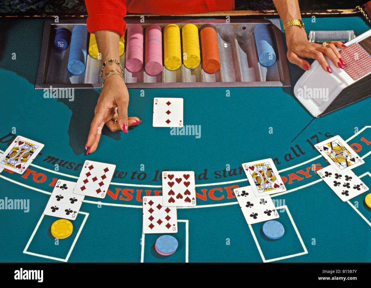 真人21点游戏桌面展示